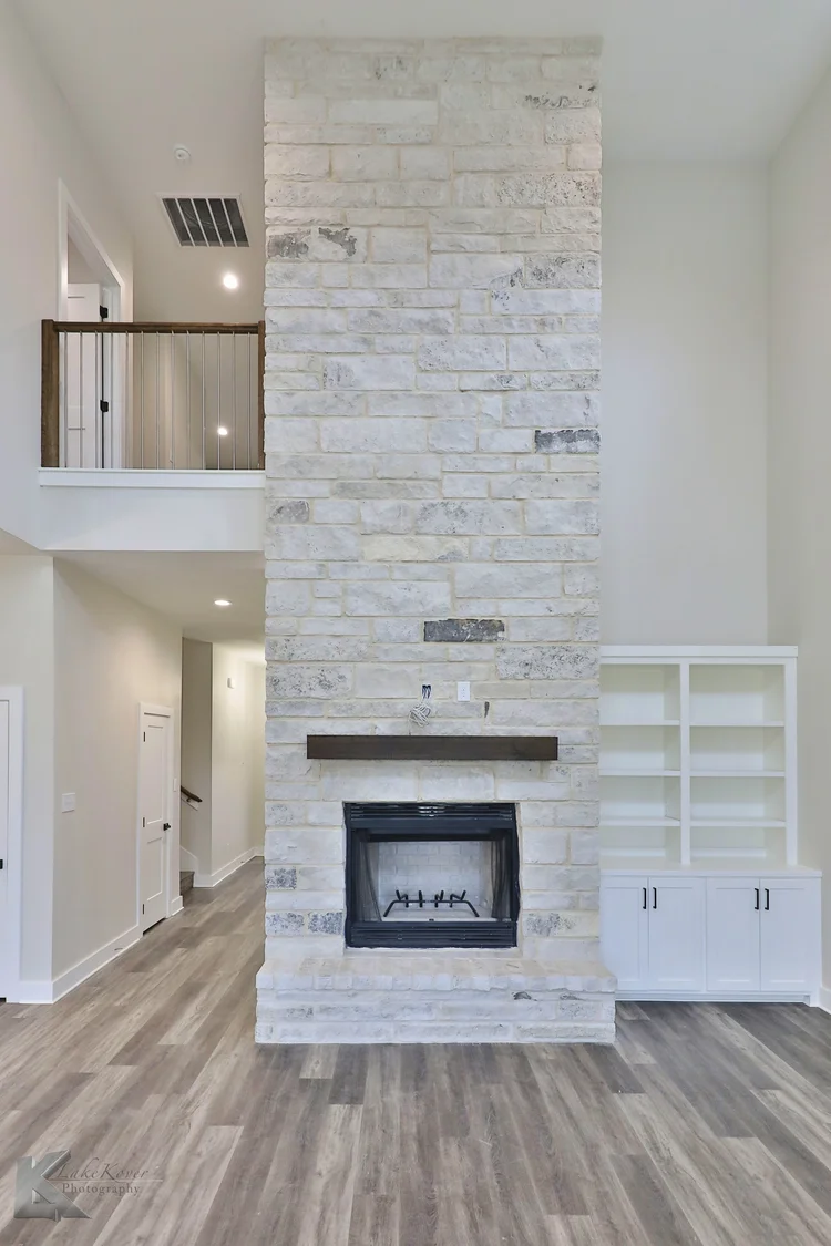 Living room with fireplace